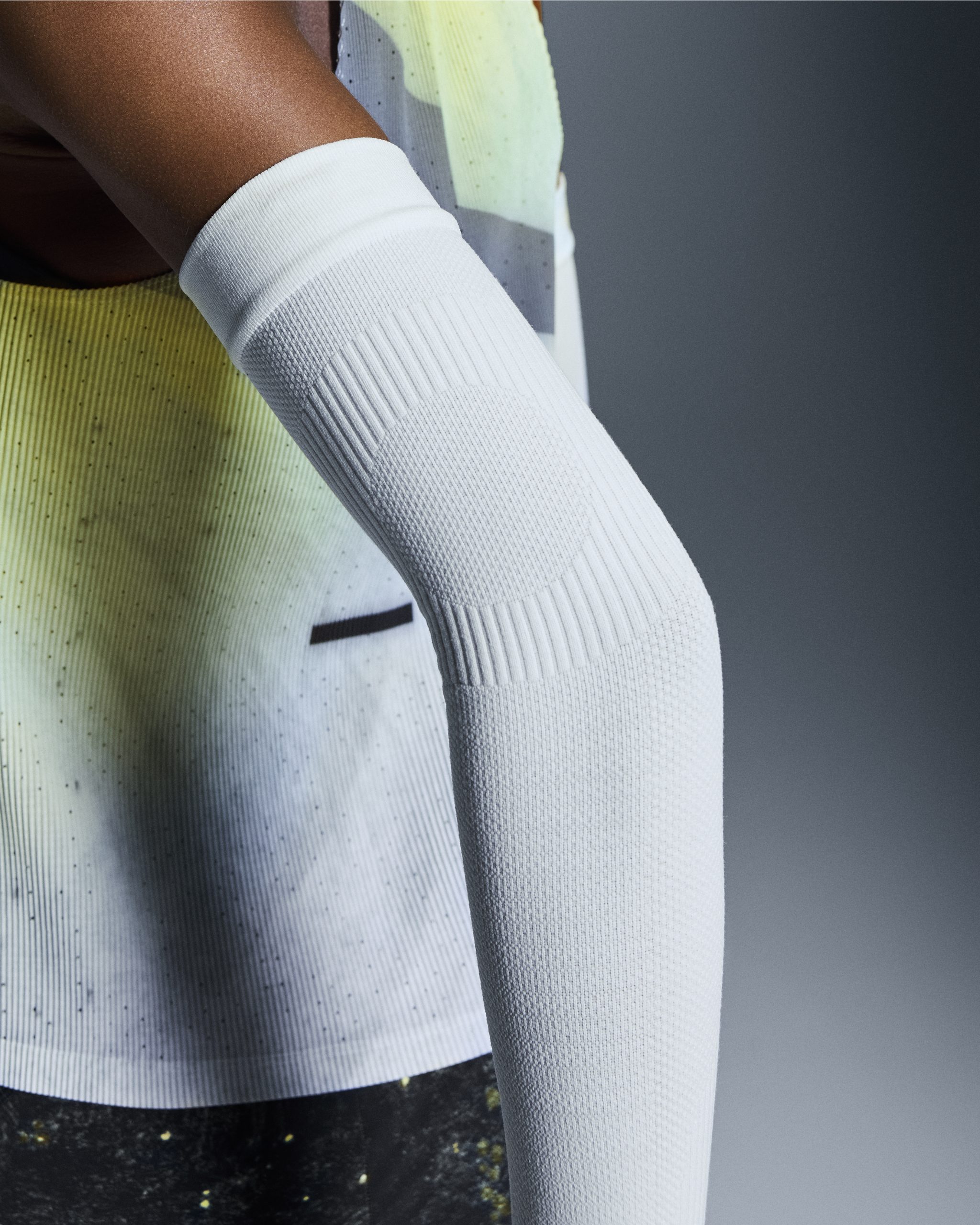 Performance Arm Sleeves - Image 4