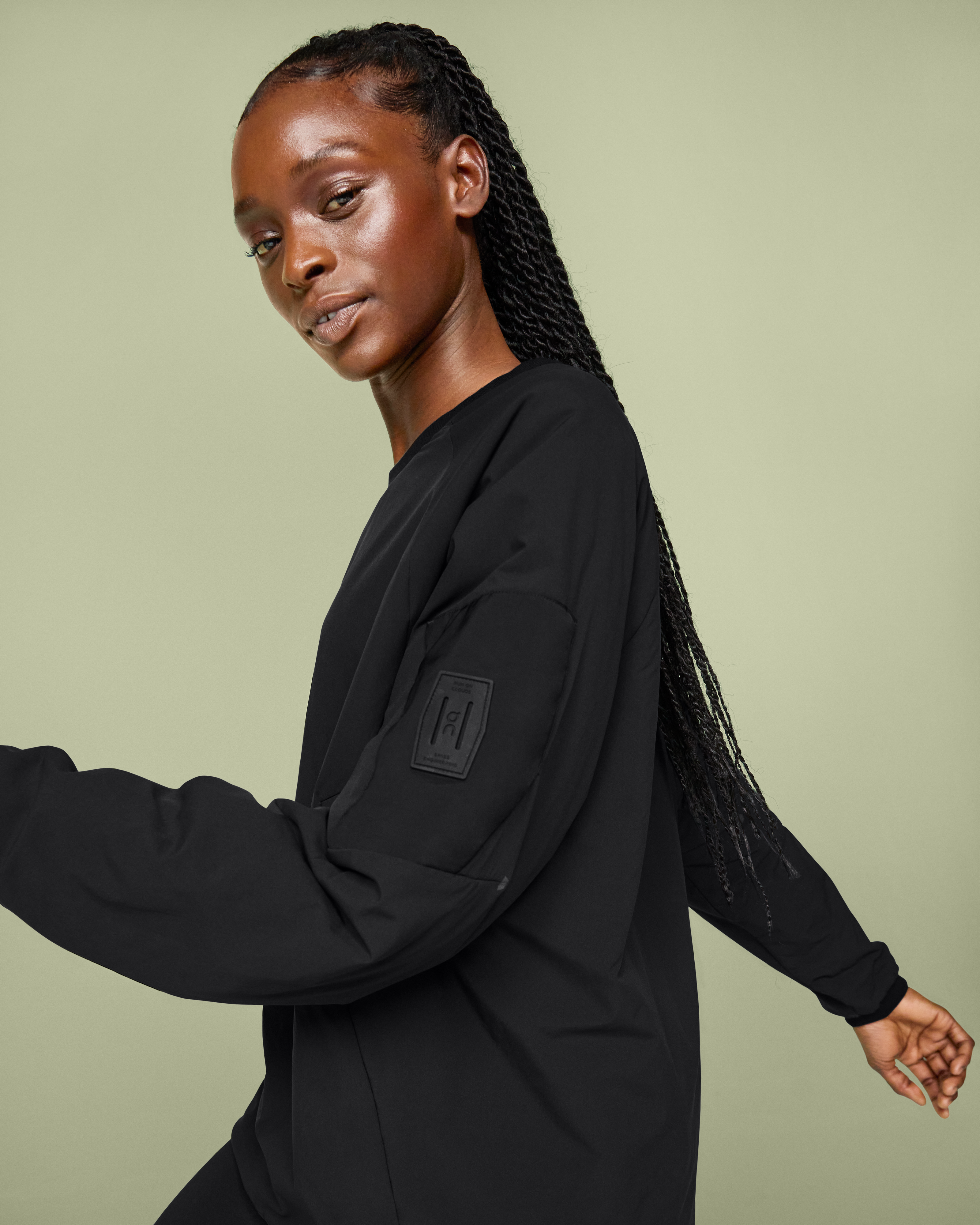 Studio Pullover - Image 4