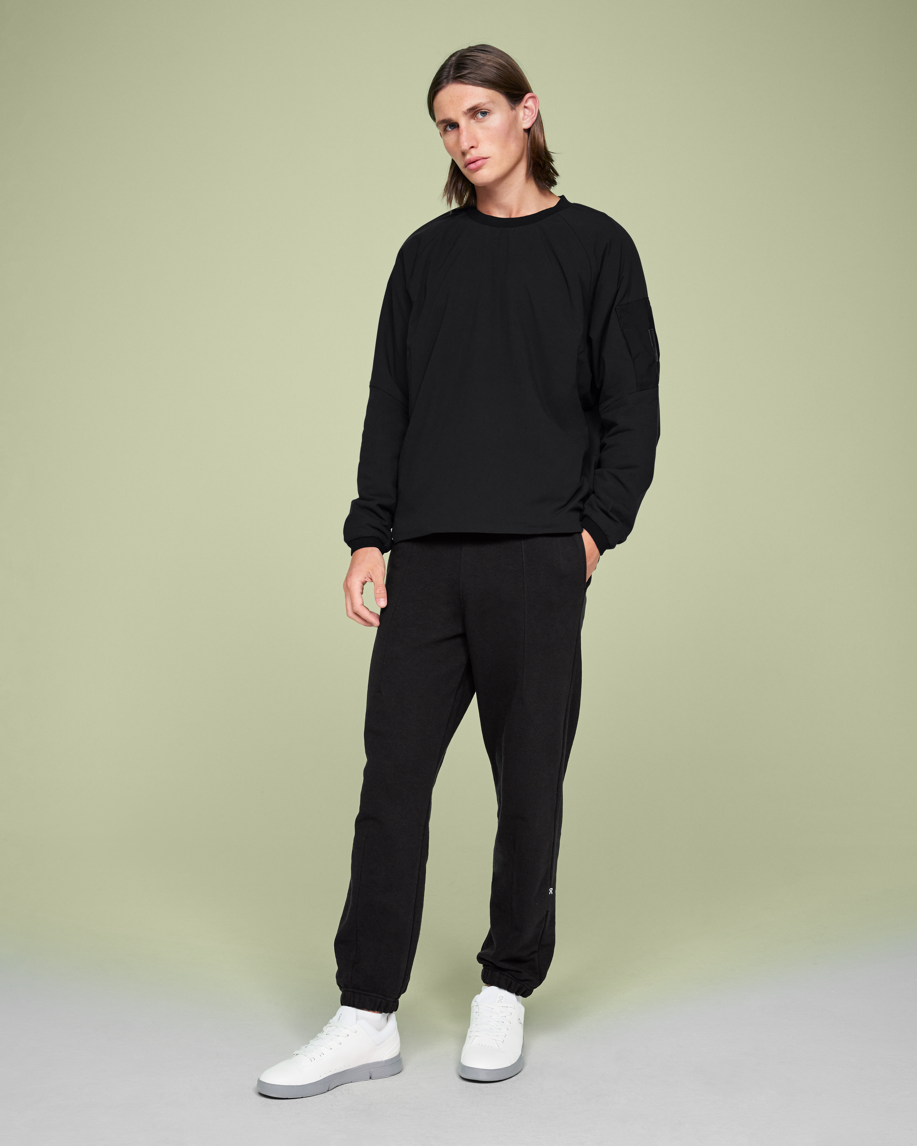 Studio Pullover - Image 3